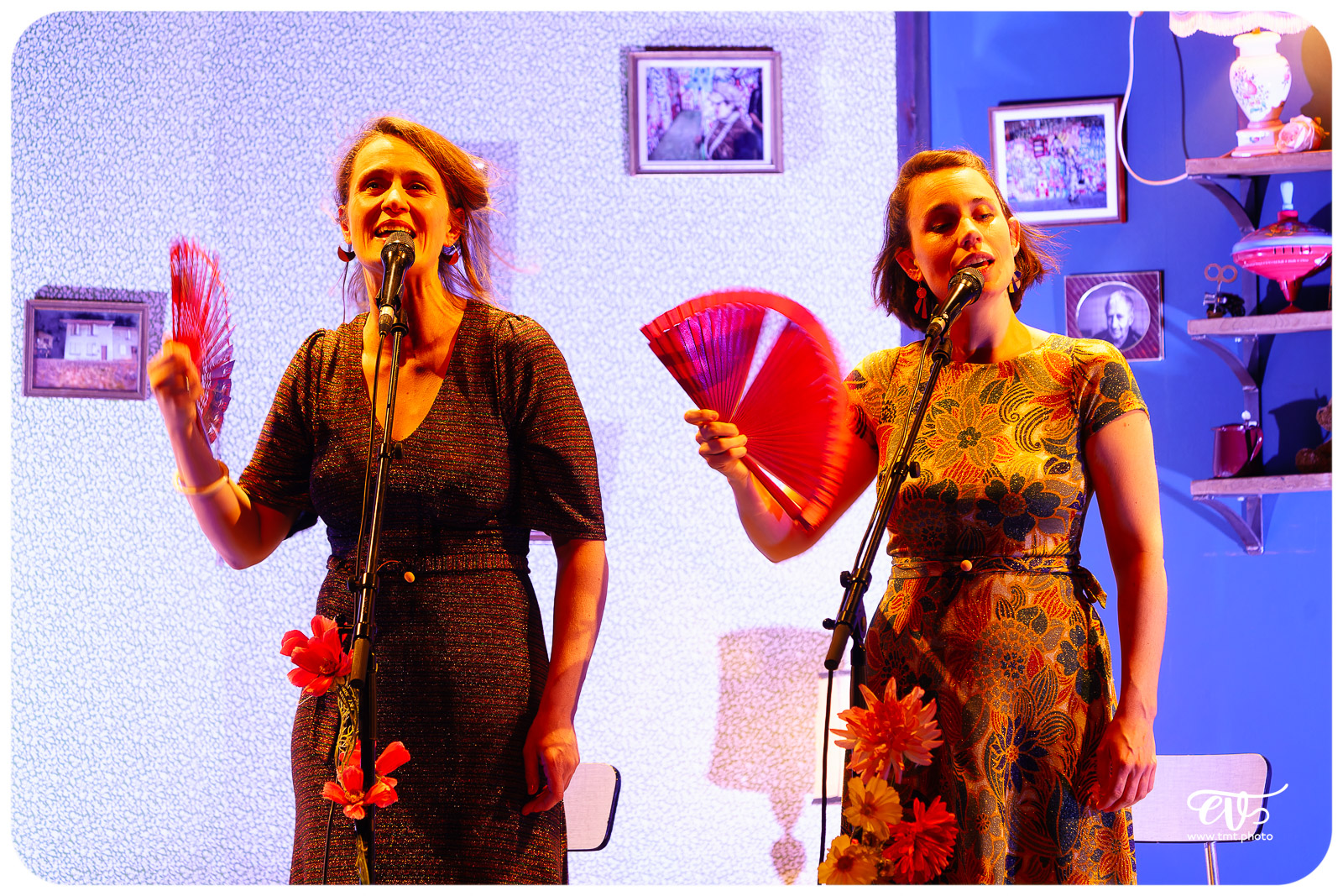 LES GÉANTES (LE DUO DU BAS)